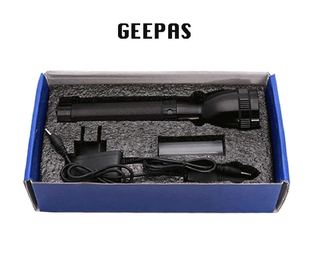 Geepas – Rechargeable Led Flashlight – Model: RL-601 – 100,000 Hours of LED life