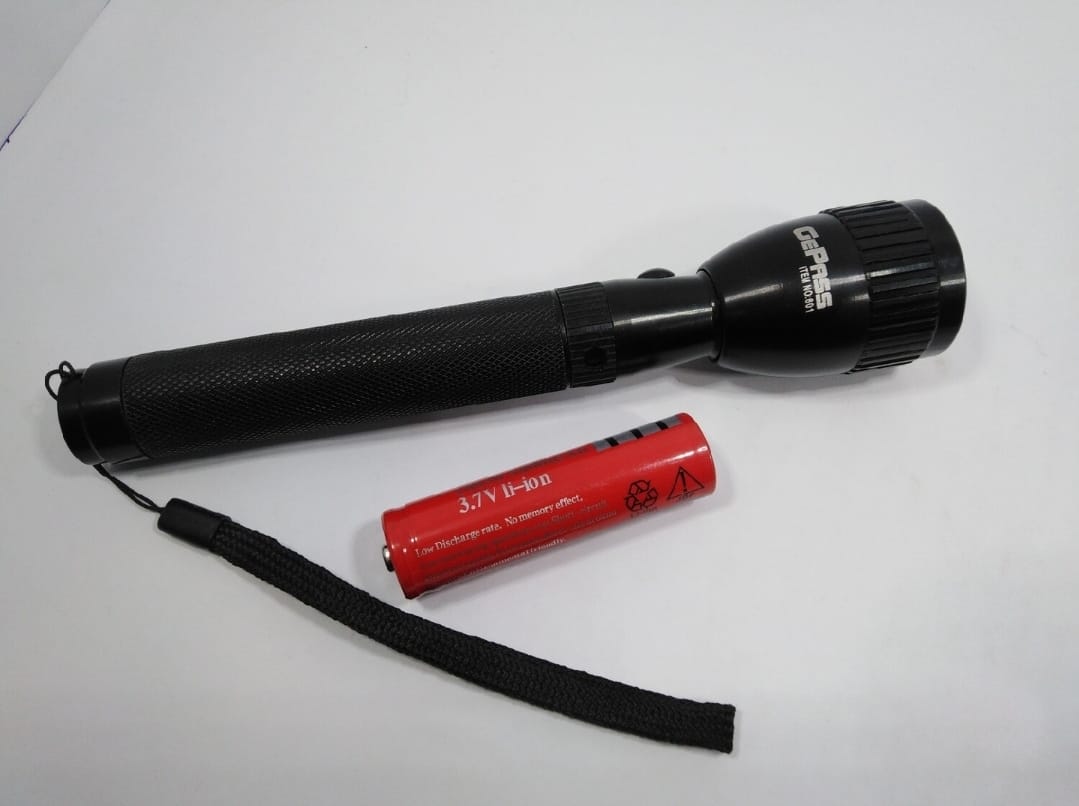 Geepas – Rechargeable Led Flashlight – Model: RL-601 – 100,000 Hours of LED life